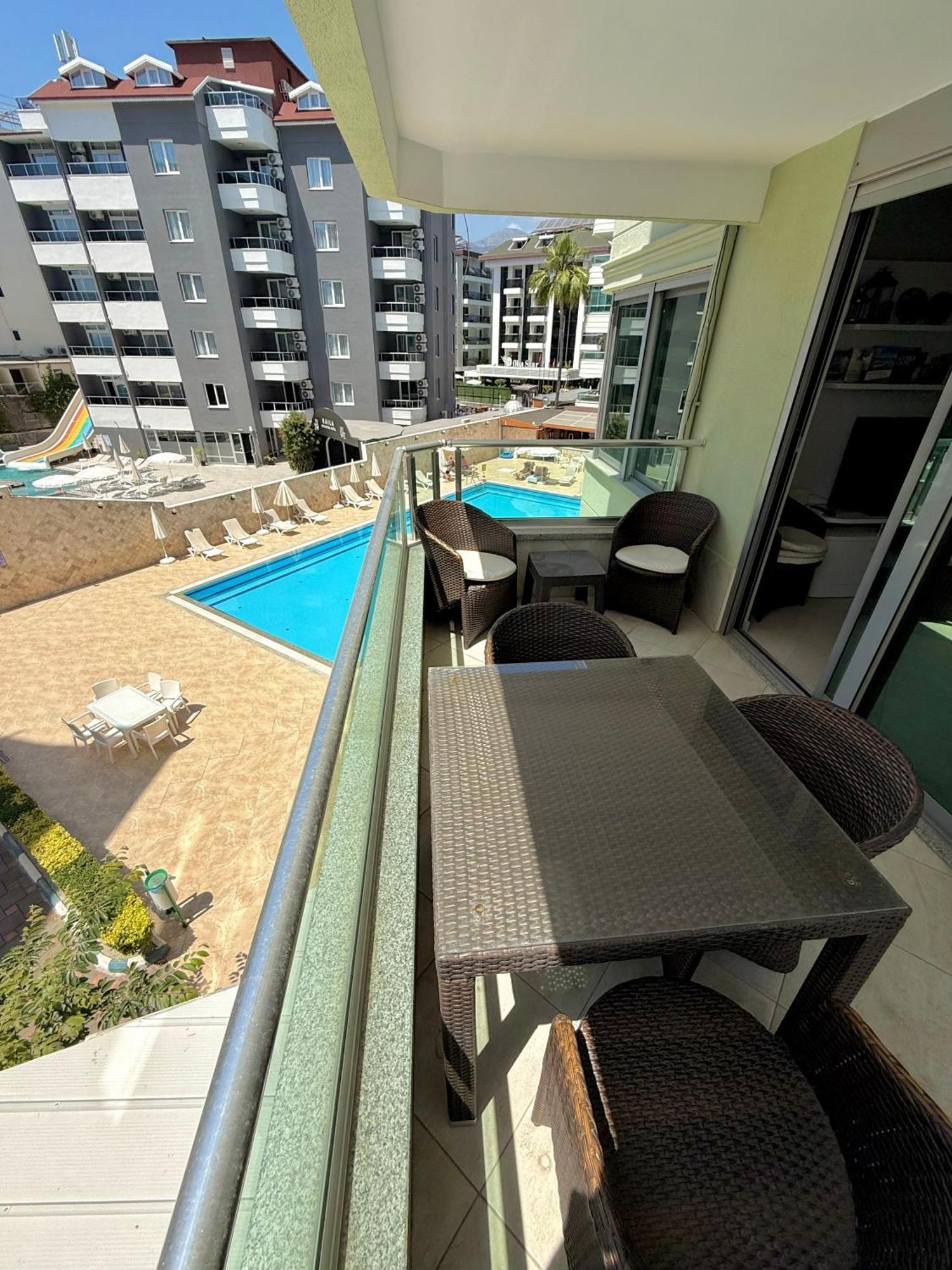Sa Apartments! Beachfront With Sea View & Pool *