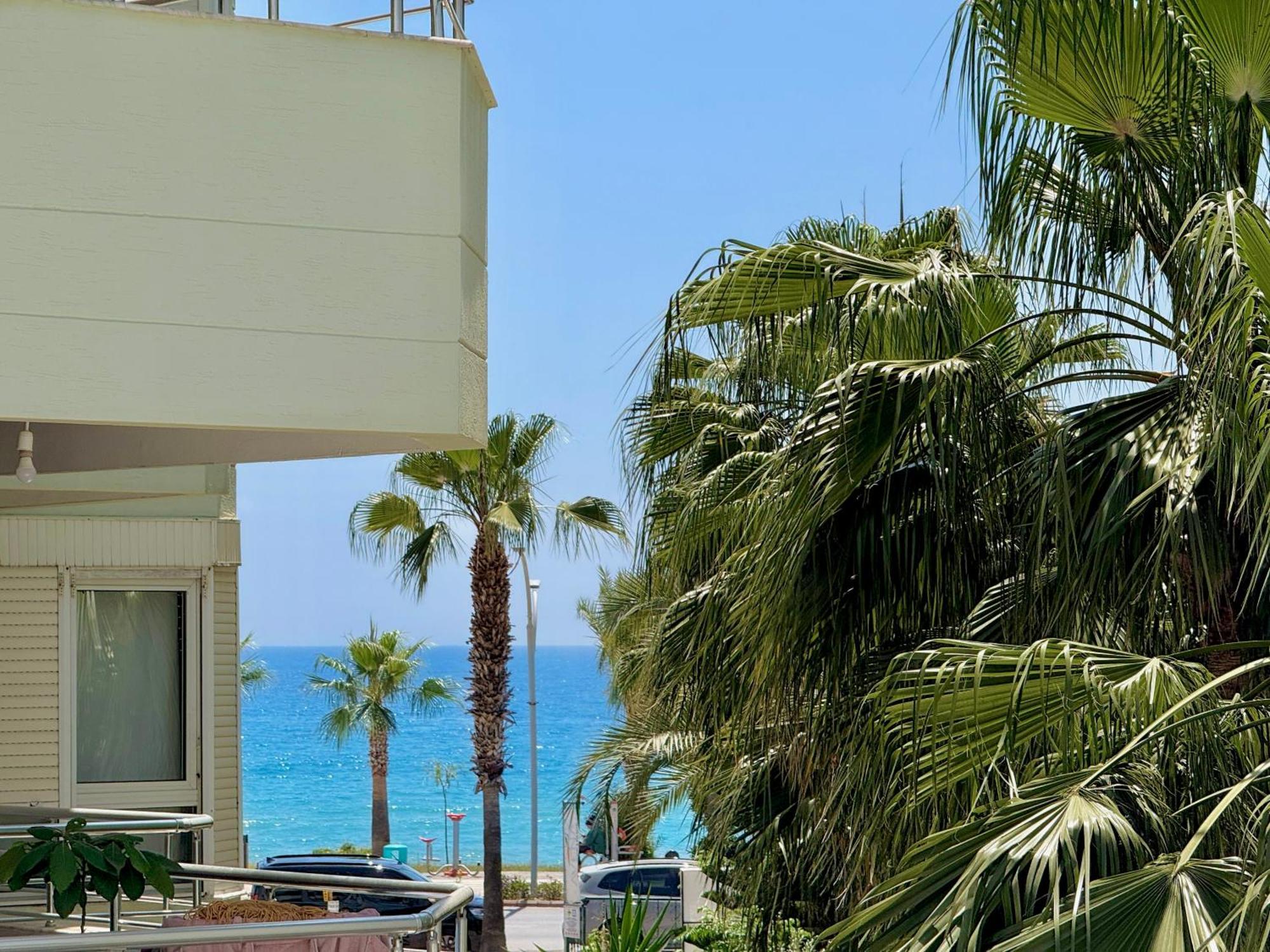 Sa Apartments! Beachfront With Sea View & Pool * Alanya