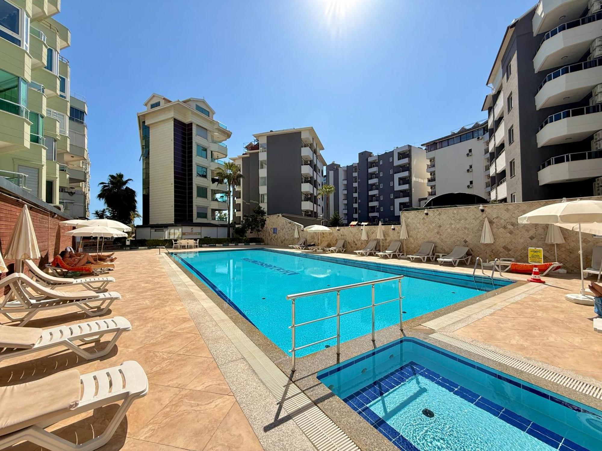 Sa Apartments! Beachfront With Sea View & Pool Apartament