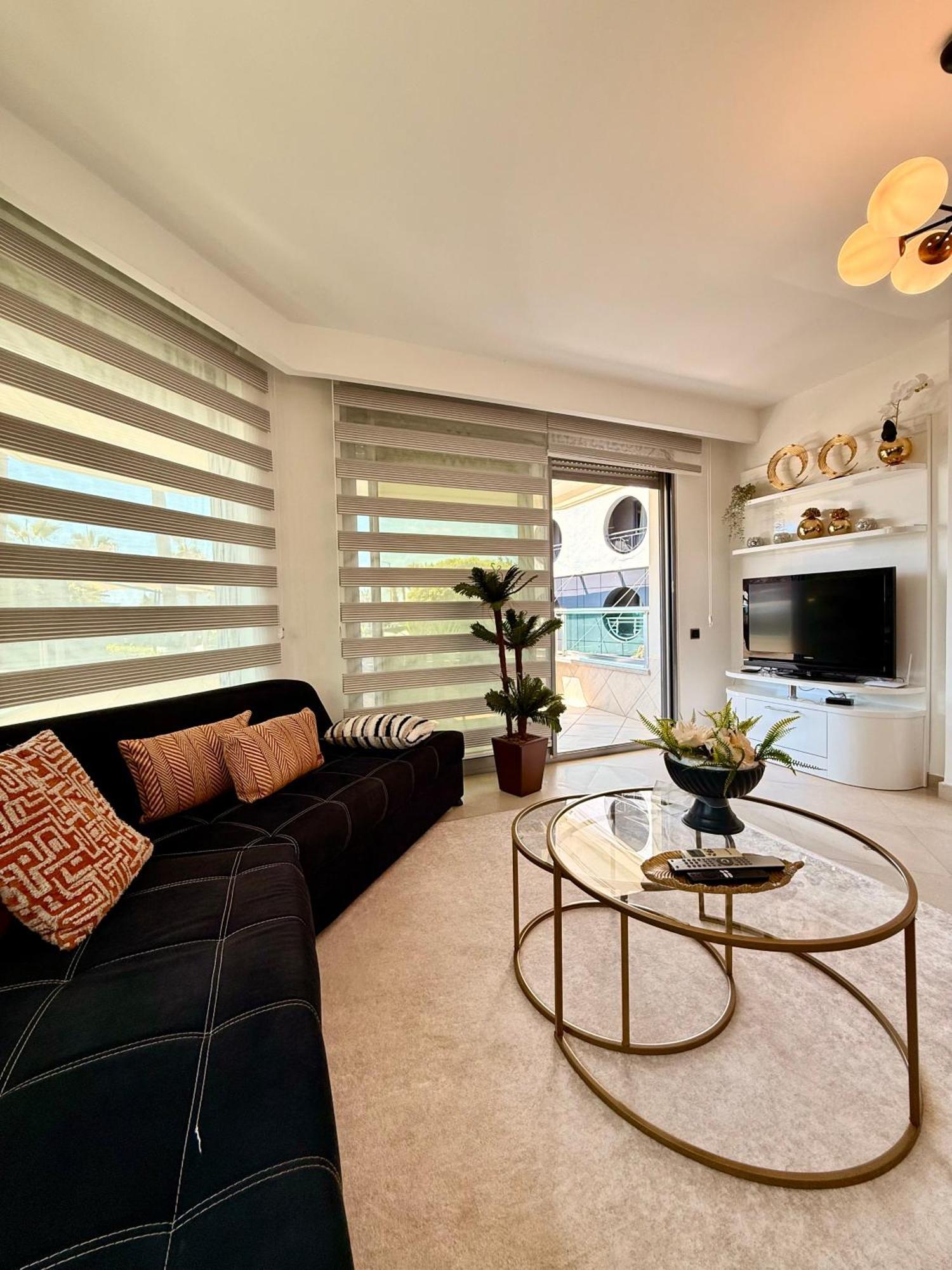Sa Apartments! Beachfront With Sea View & Pool Alanya