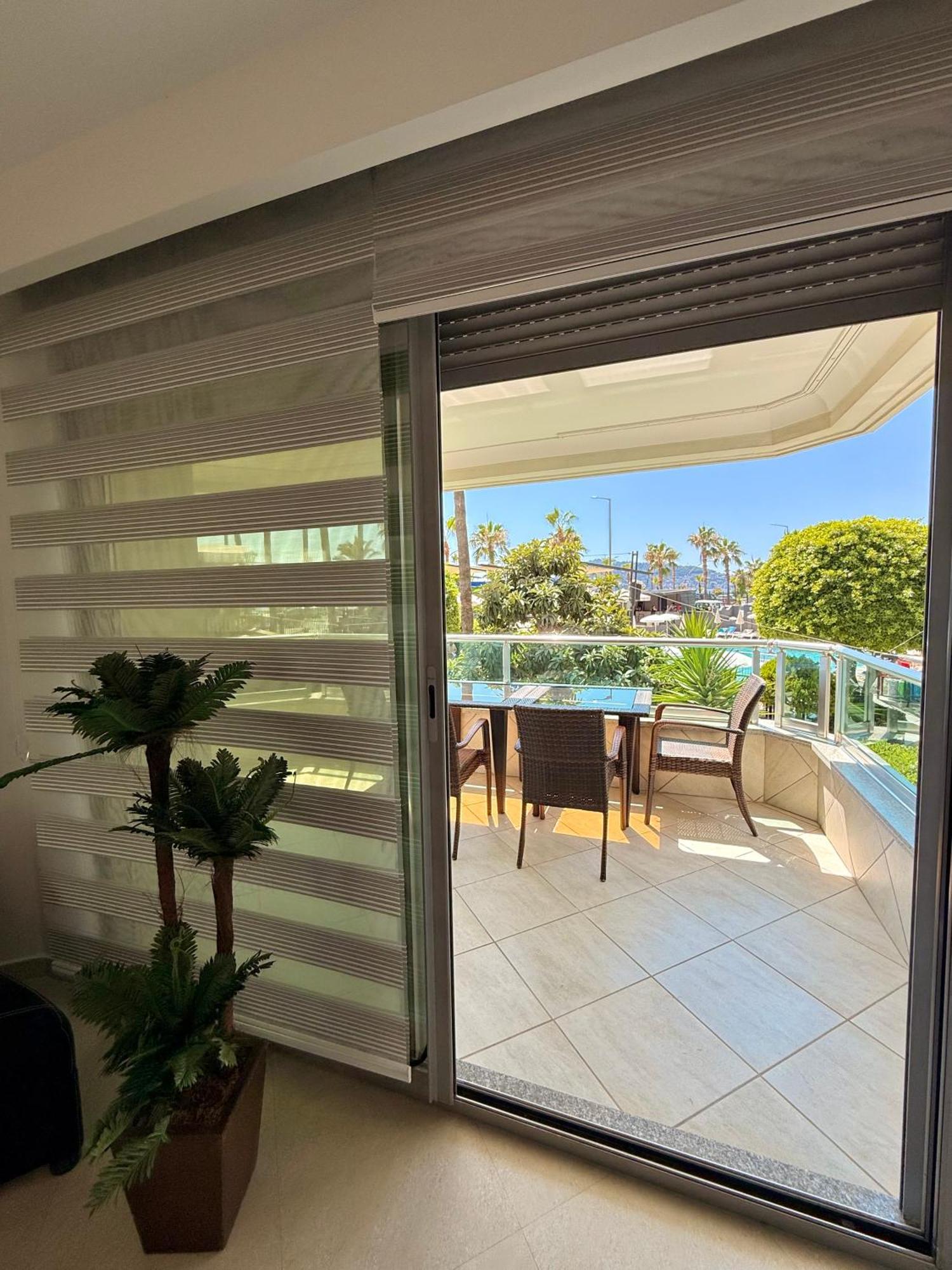 Sa Apartments! Beachfront With Sea View & Pool * Alanya